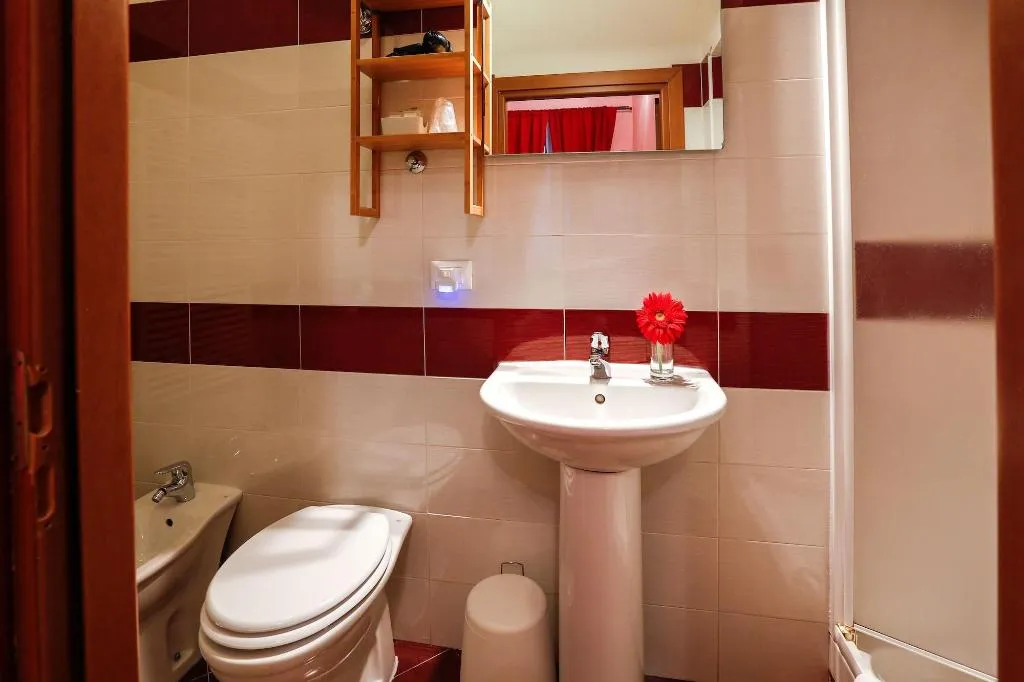 Room, Vanella Rome Domus, Naples
