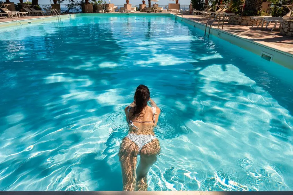 Pool, Excelsior Palace, Taormina