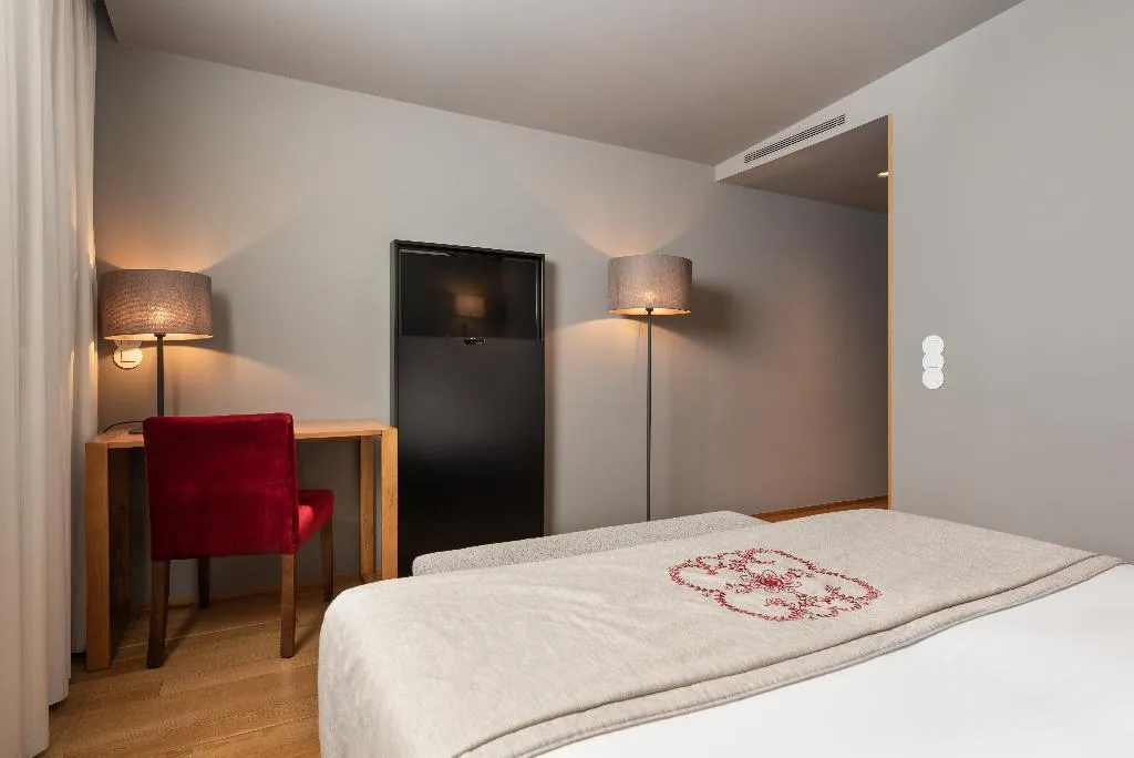 DOUBLE COMFORT Room, Eurostars Santa Luzia, Porto