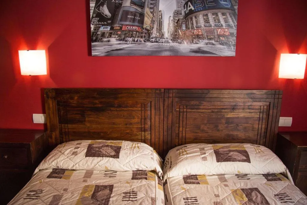 Room, Apartahotel Collarubio, Madrid