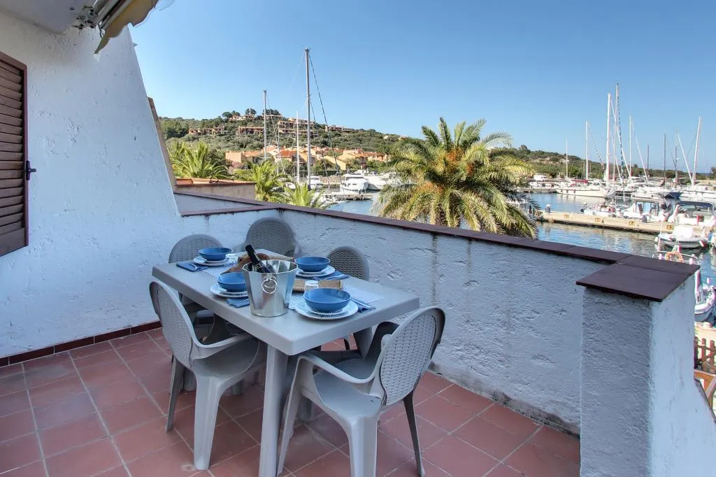APARTMENT CAPACITY 4 Room, Porto Ottiolu Resort, Olbia