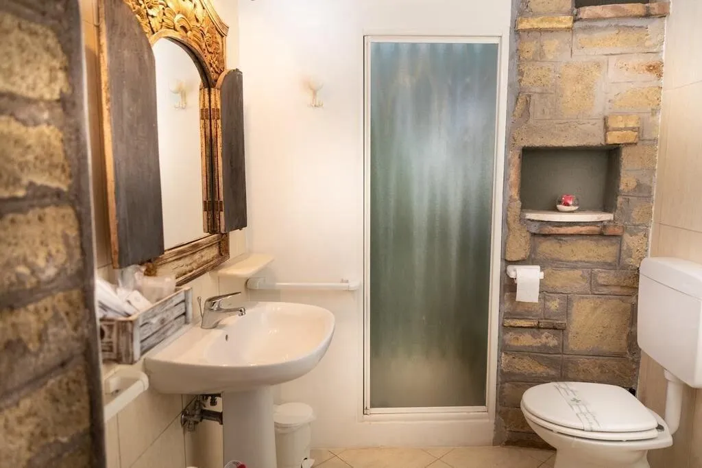 Room, Parco Delle Nazioni, Rome