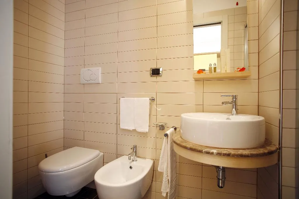 Room, Seven Hostel, Naples