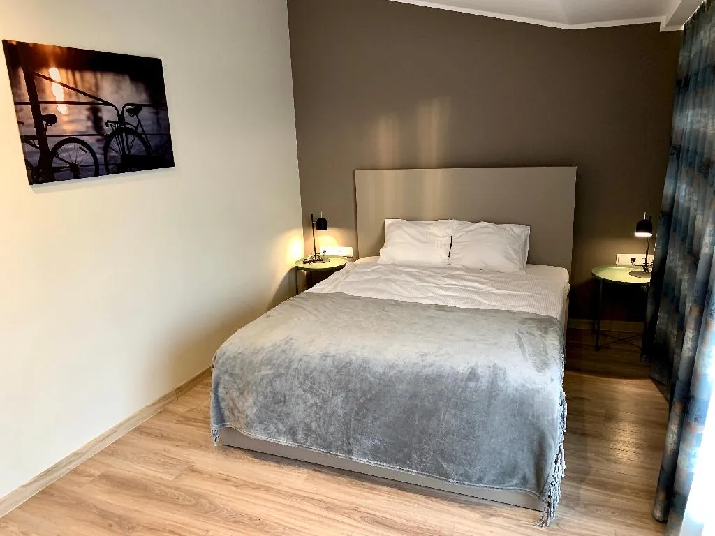 APARTMENT WITH BALCONY Room, Riga Lux Apartments - Ernesta, Riga