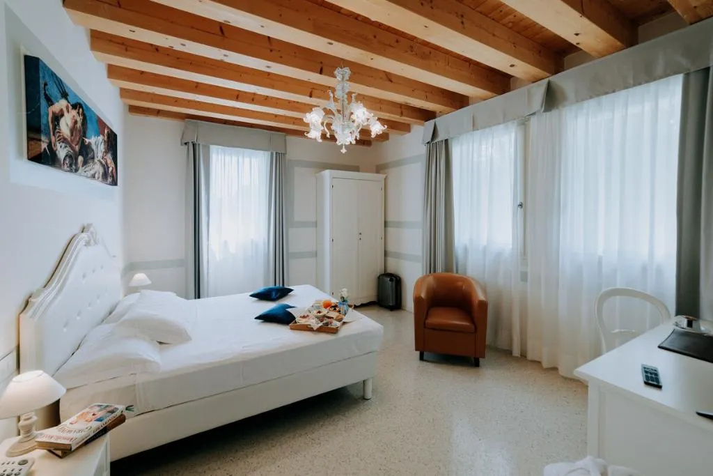 DOUBLE CAPACITY 3 Room, Hotel Villa Patriarca, Venice