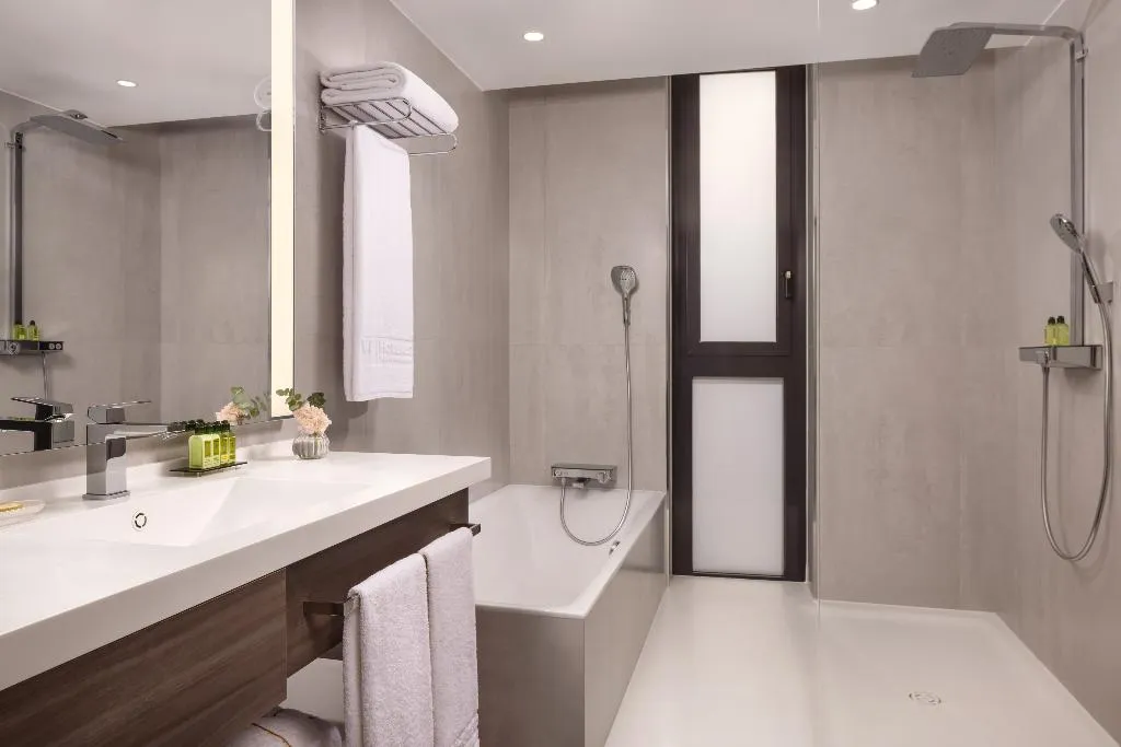 DOUBLE SUPERIOR Room, VP Plaza España Design, Madrid