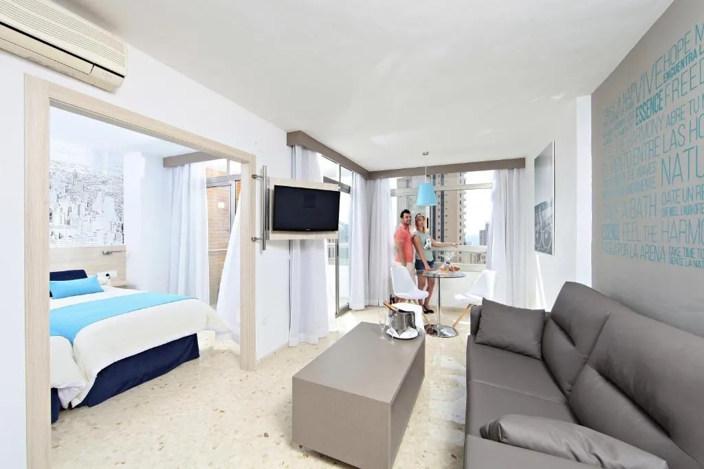 JUNIOR SUITE WITH TERRACE Room, Flamingo Beach Resort Adults Only, Costa Blanca