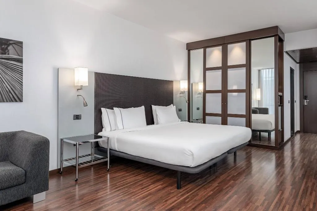 Room, AC Madrid la Finca, Madrid