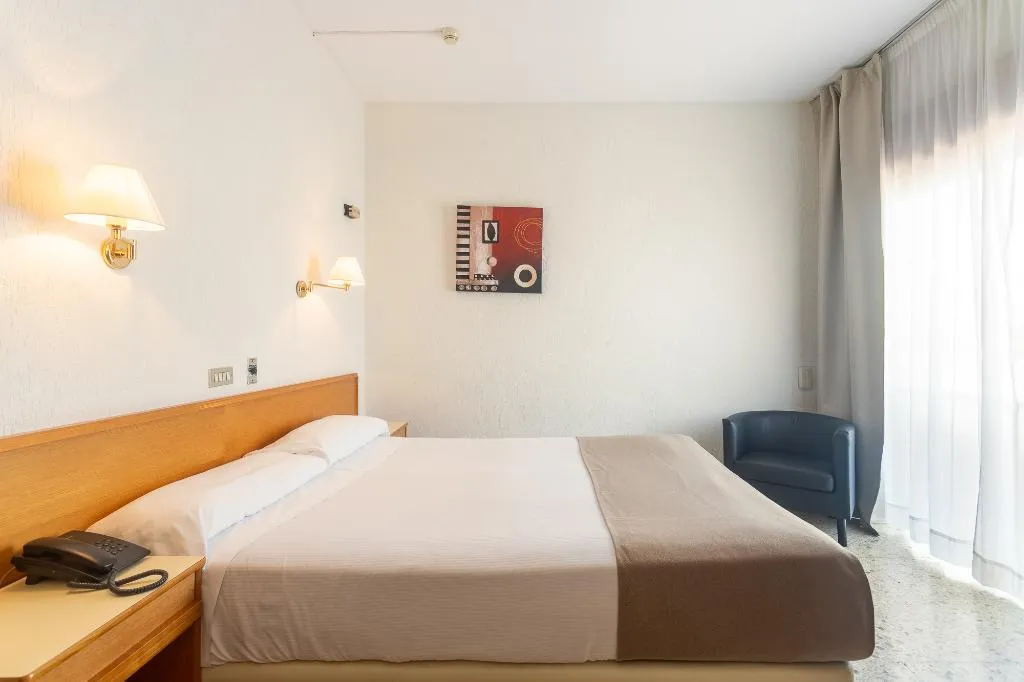 Double or Twin STANDARD Room, Leuka, Costa Blanca