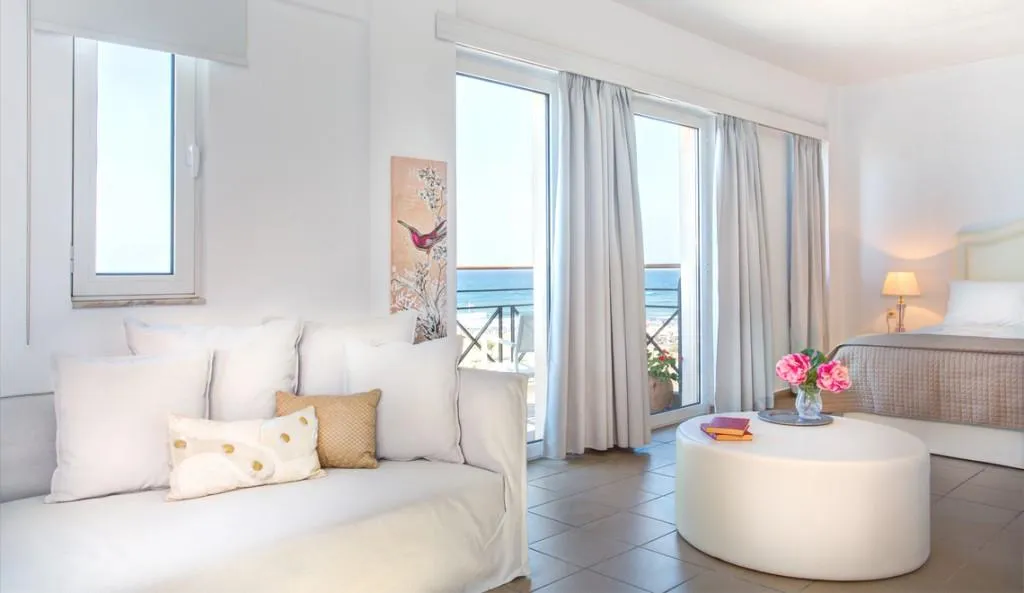 FAMILY ROOM SEA VIEW Room, Aqua Marina Rethymno Living, Crete
