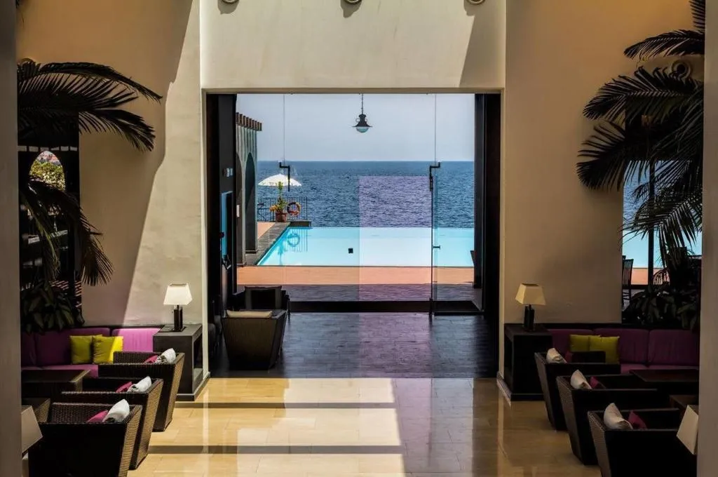 Lobby, Santa Tecla Palace, Catania