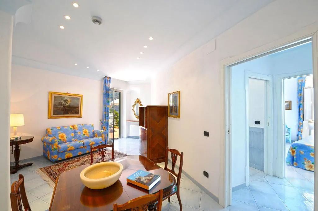 Room, Le Agavi hotel, Naples