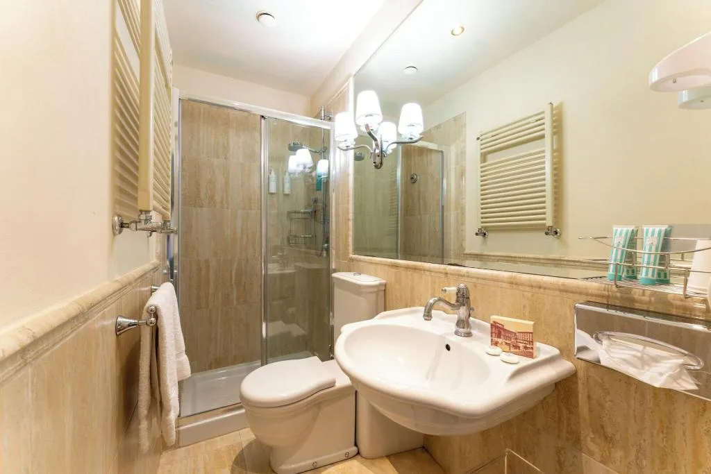 DOUBLE STANDARD Room, Pendini, Florence