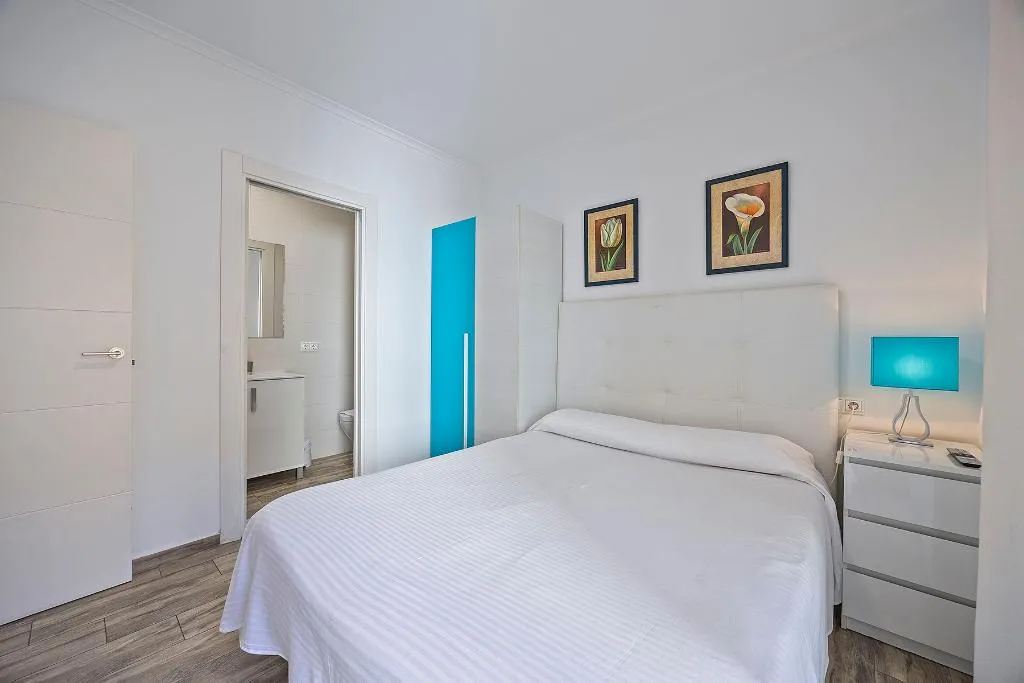 APARTMENT DELUXE TWO BEDROOM Room, Apartamentos Chorrol, Costa Blanca