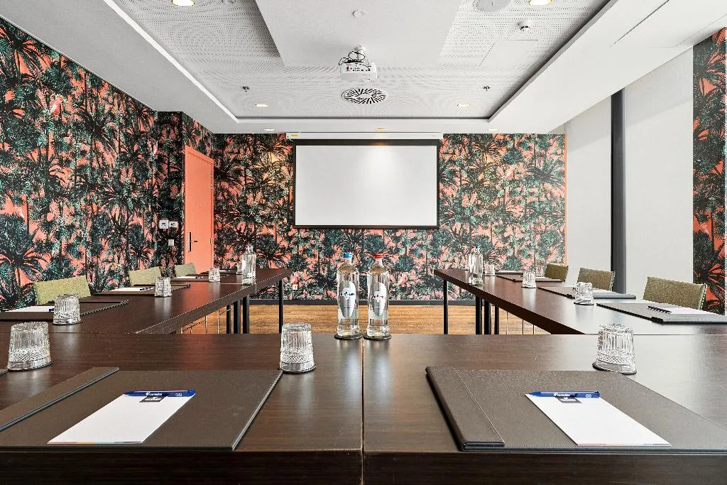 Conferences, Corendon Amsterdam New-West a Tribute Portfolio Ho, Amsterdam