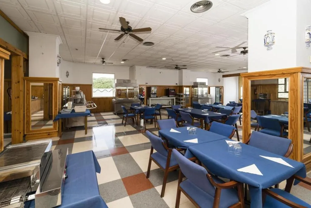 Restaurant, Carabela Santa Maria, Costa De La Luz