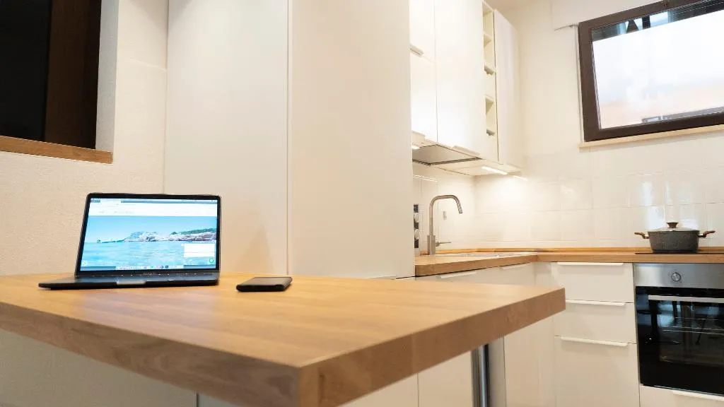 APARTMENT THREE BEDROOMS TWO BATHROOMS Room, PMS CaseVacanze Olbia, Olbia