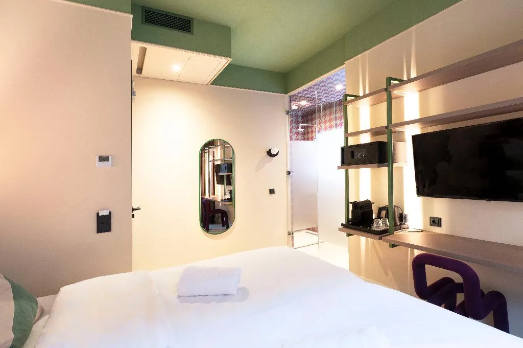 Double or Twin DELUXE Room, City Hotel Rembrandt Square, Amsterdam
