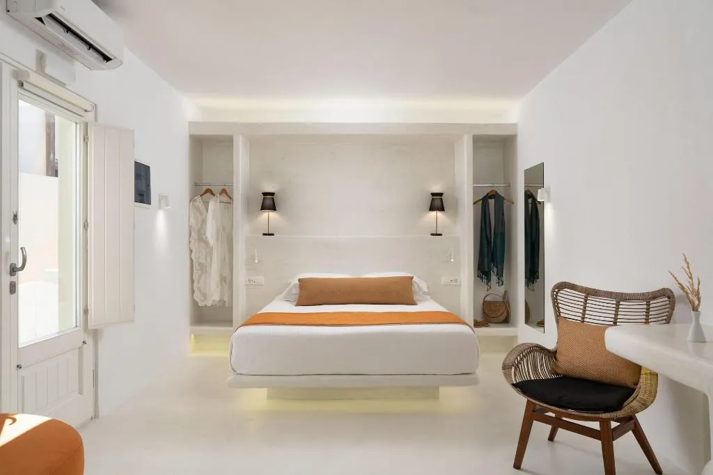 Room, Edem Luxury Hotel, Santorini