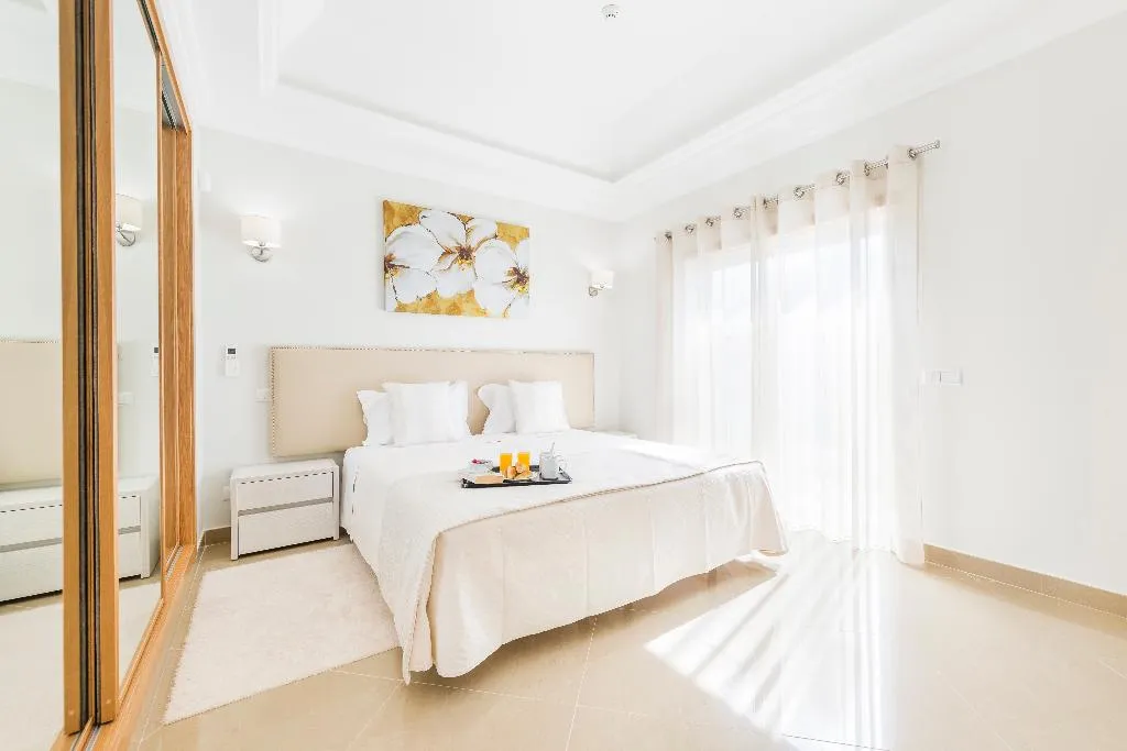 APARTMENT ONE BEDROOM Room, Lakeside Country Club, Algarve