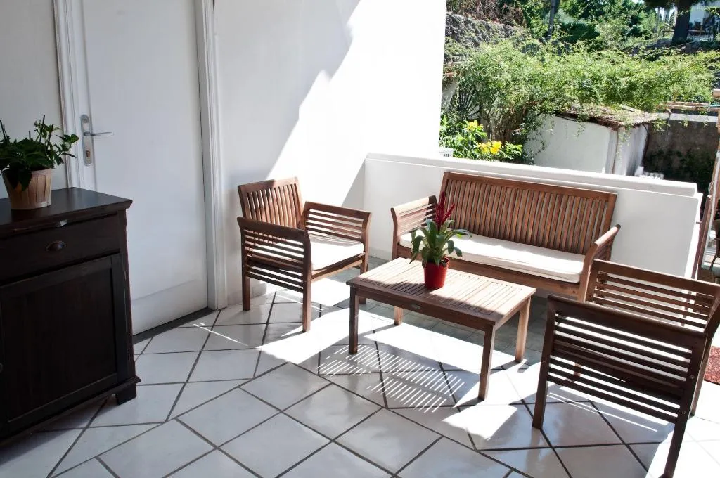 Room, Mimì B&B, Naples