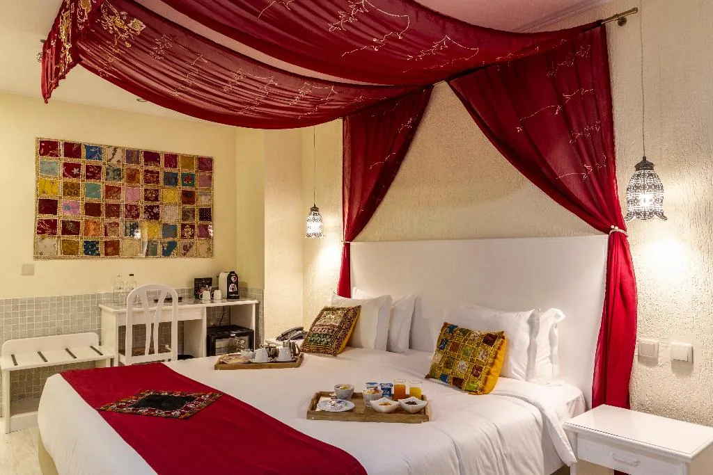 DOUBLE KING SIZE BED Room, A.S. Lisboa, Lisbon