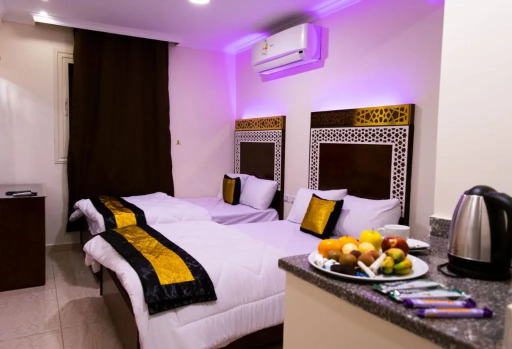TWIN TWO BEDS Room, Pyramids Height Hotel, Cairo