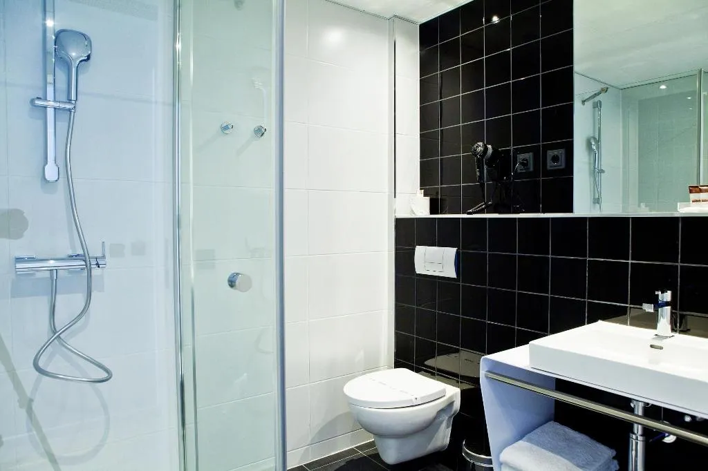 Room, Catalonia Berlin Mitte, Berlin