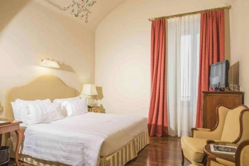 Room, Golden Tower Hotel & Spa, Florence