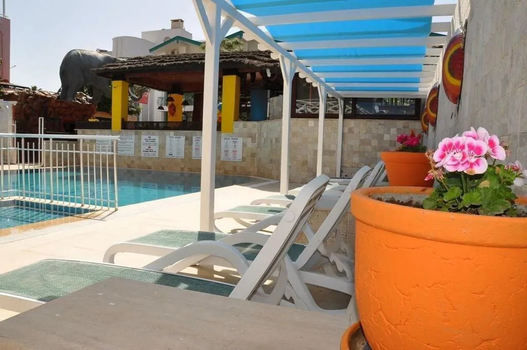 Sports and Entertainment, Safari Suit Hotel, Antalya