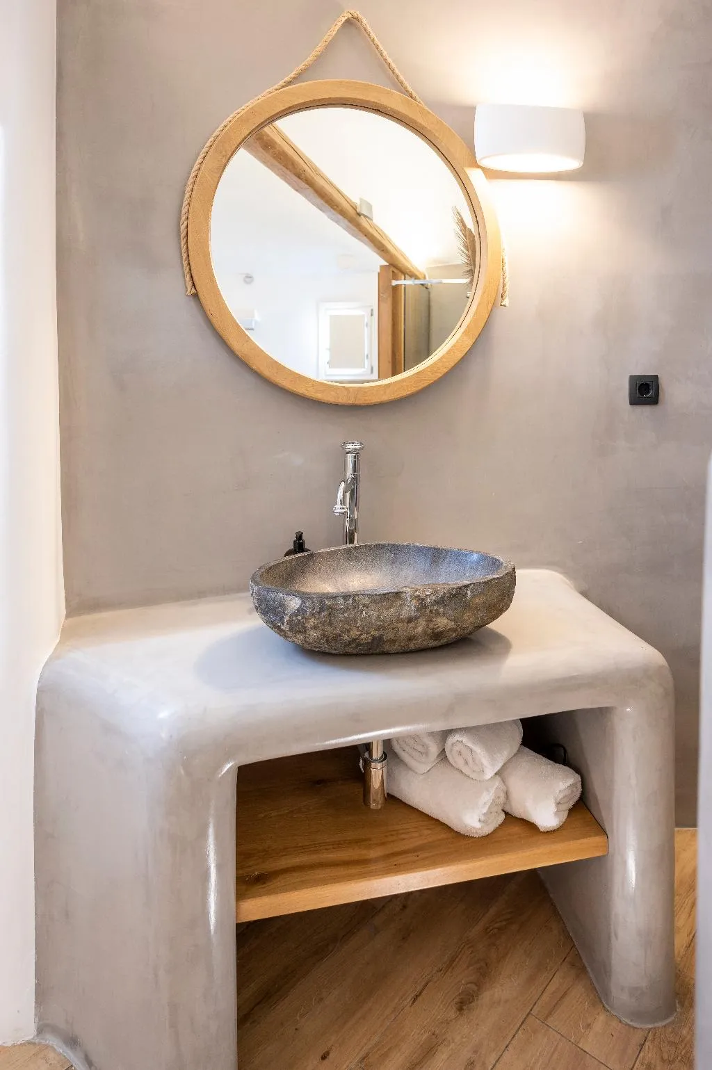 SUITE HONEYMOON Room, SMY Mediterranean White, Athens