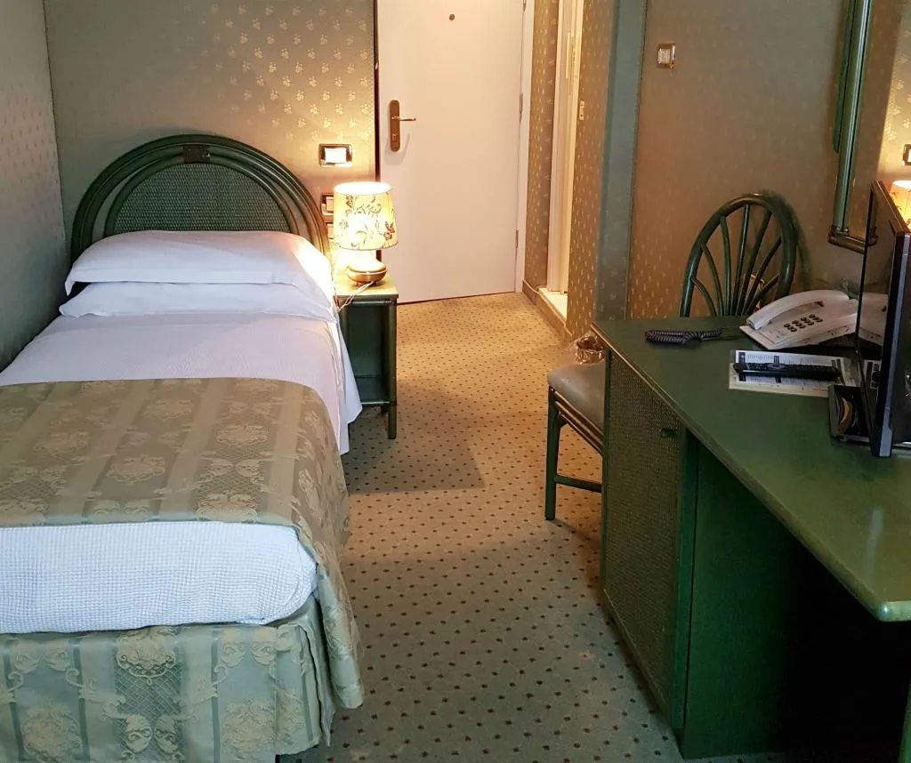 SINGLE ECONOMY Room, Hotel Biasutti, Venice