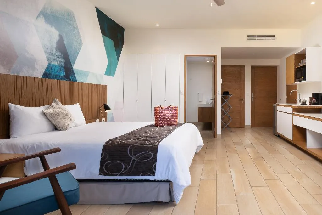 STUDIO KING SIZE BED Room, Lahun Suites Playa del Carmen, Playa Del Carmen