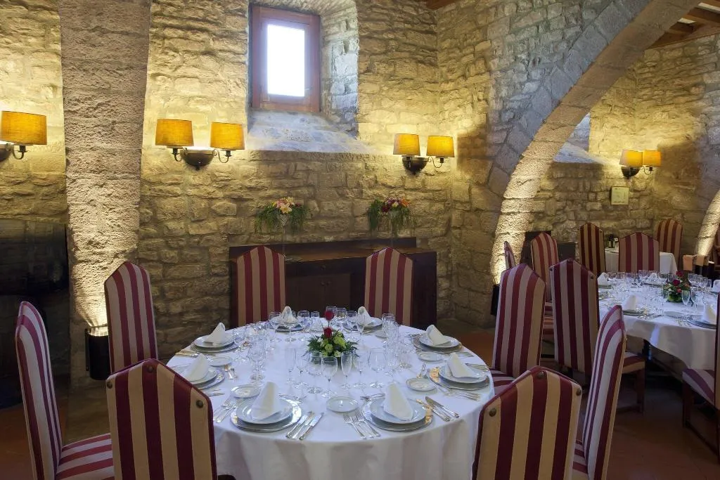 Restaurant, Parador de Cardona, Barcelona