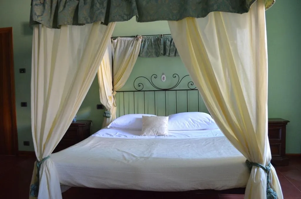 Room, Residenza d'Epoca Malatesta IV, Perugia