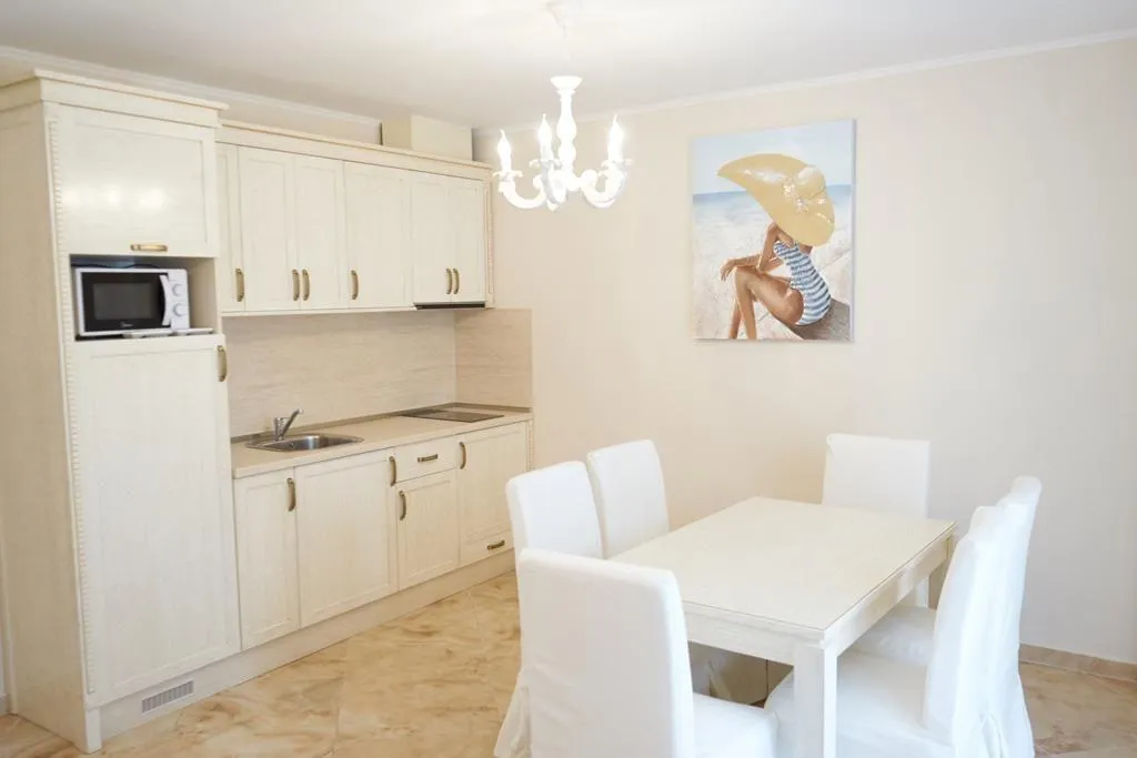 APARTMENT TWO BEDROOMS Room, Venera & Anastasia Palace, Bourgas