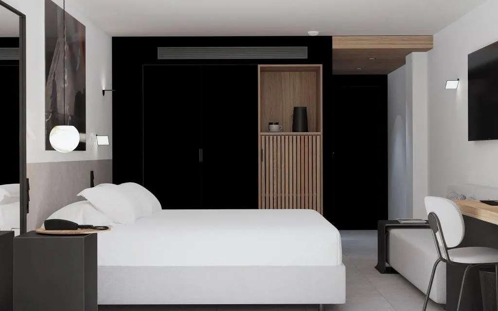DOUBLE SINGLE USE WITH DOUBLE BED Room, HM Jaime III, Majorca