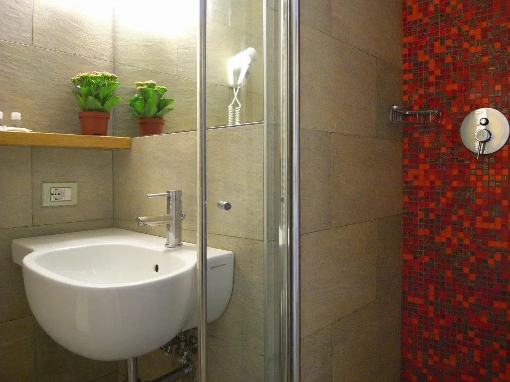 SINGLE CLASSIC Room, Eurohotel, Milan