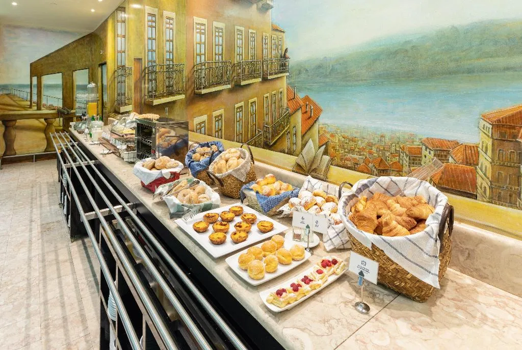 Restaurant, Holiday Inn Express Av.Liberdade, Lisbon