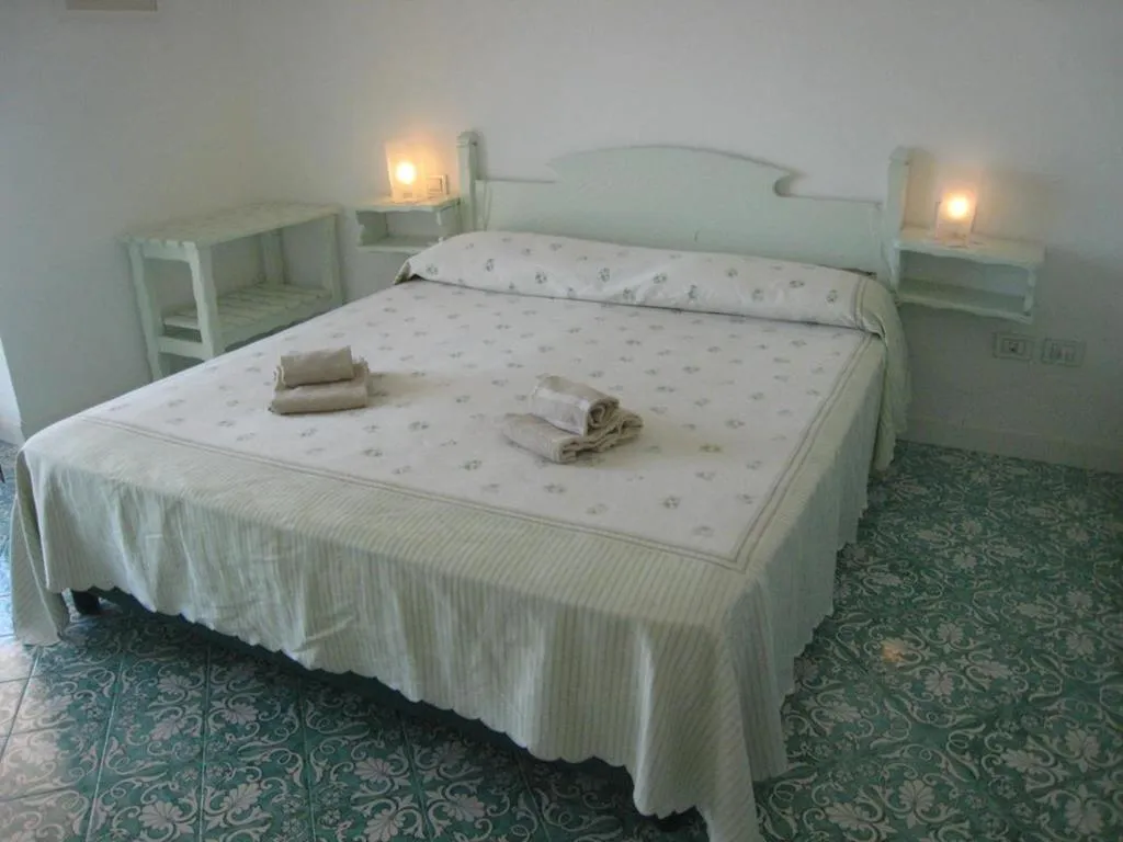 Room, Villa Pasitea, Naples