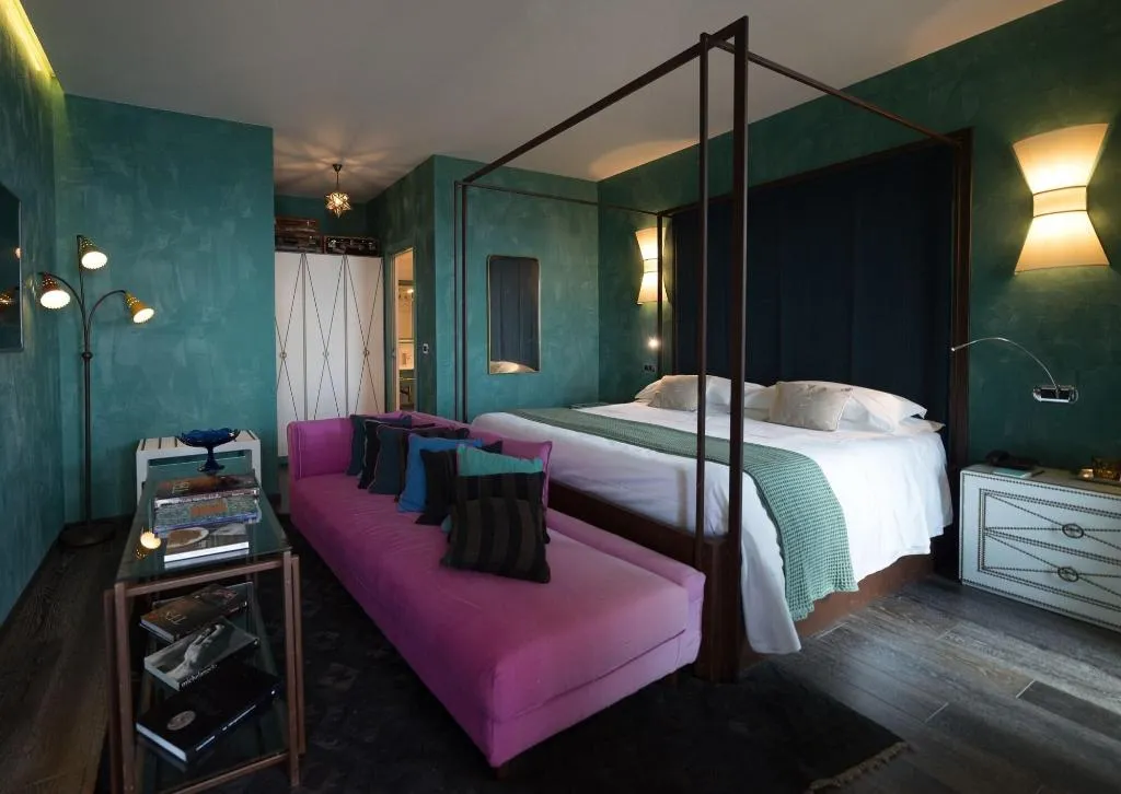 Room, Villa Ducale, Taormina