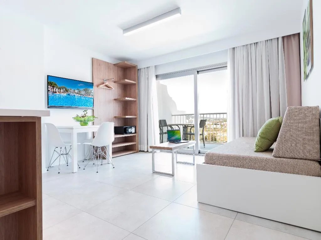 STUDIO STANDARD Room, Playas Cas Saboners, Majorca