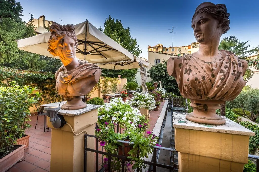 Terrace, Hotel Ungherese Small Luxury Hotel, Florence