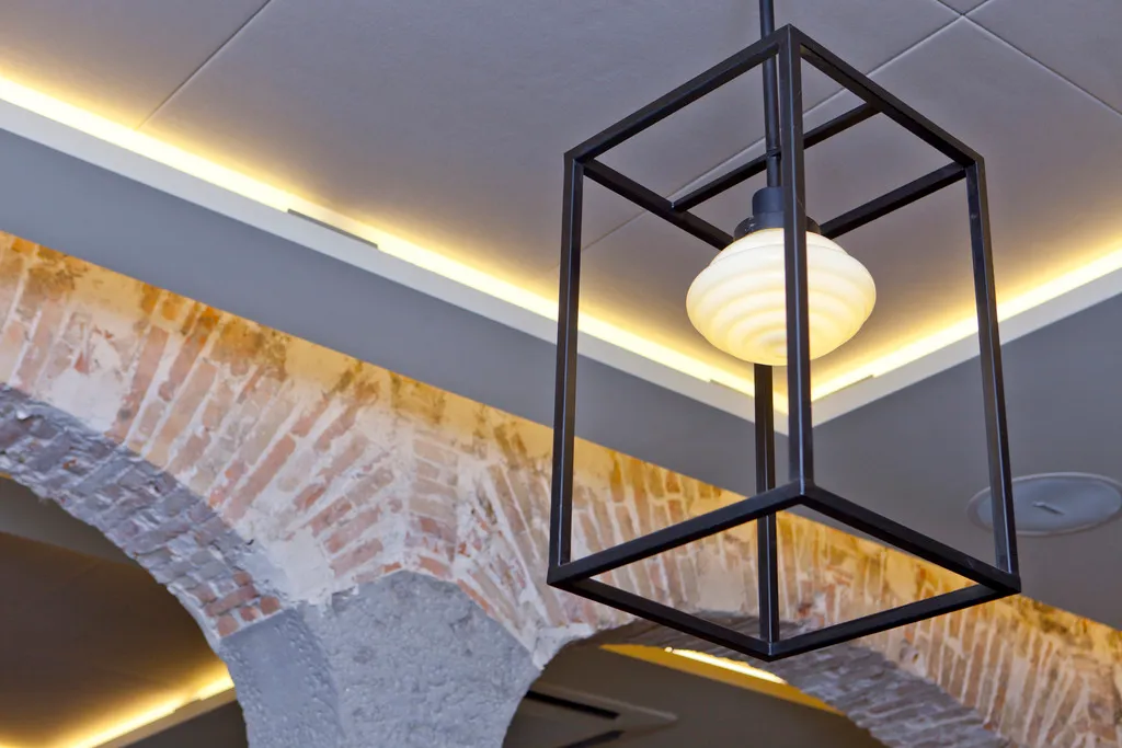 Lobby, Peninsular, Costa Brava