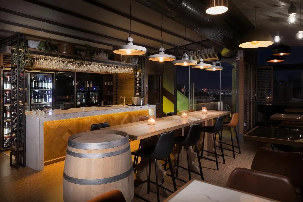 Bar, A for Athens, Athens
