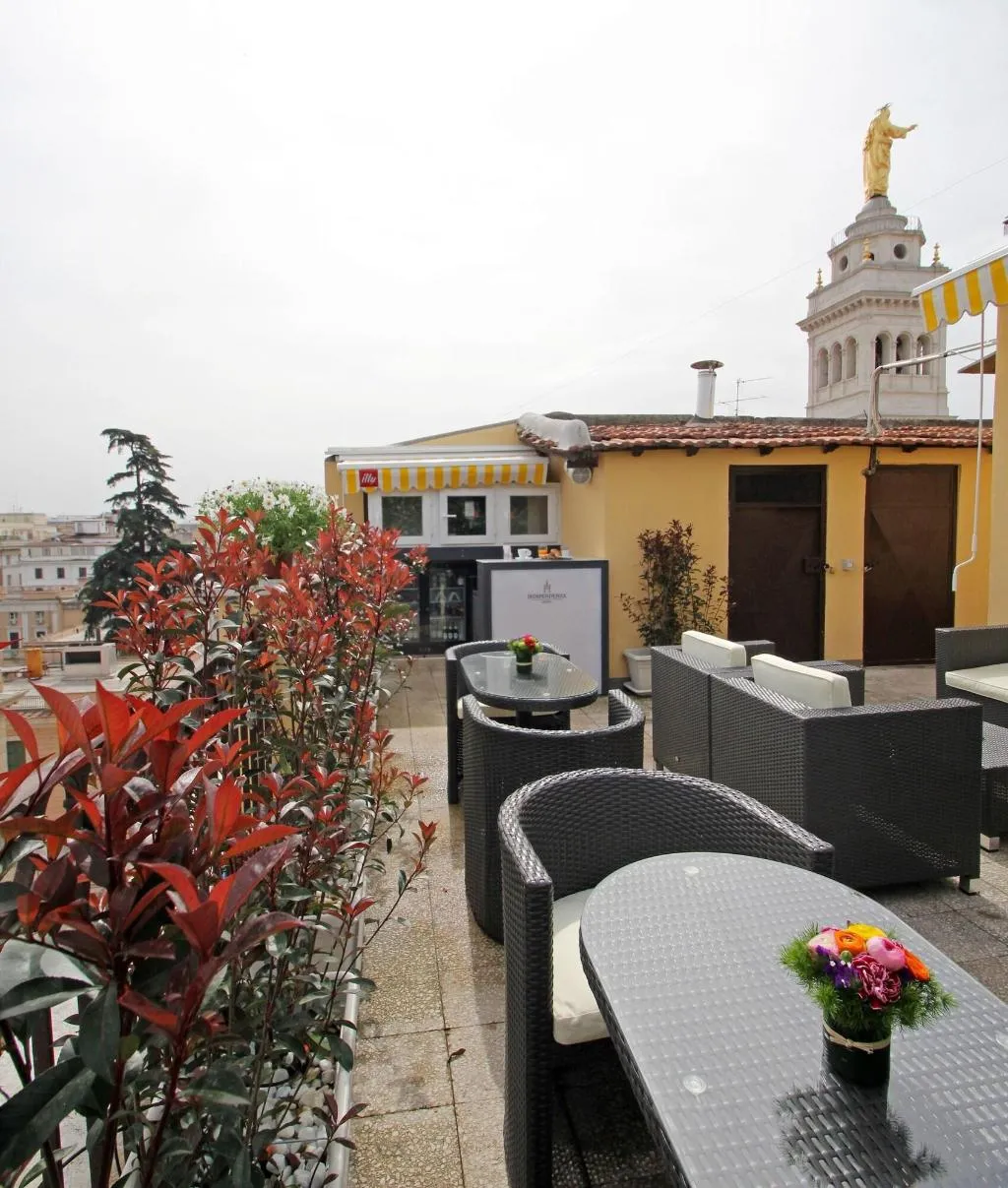 Terrace, Hotel Indipendenza, Rome