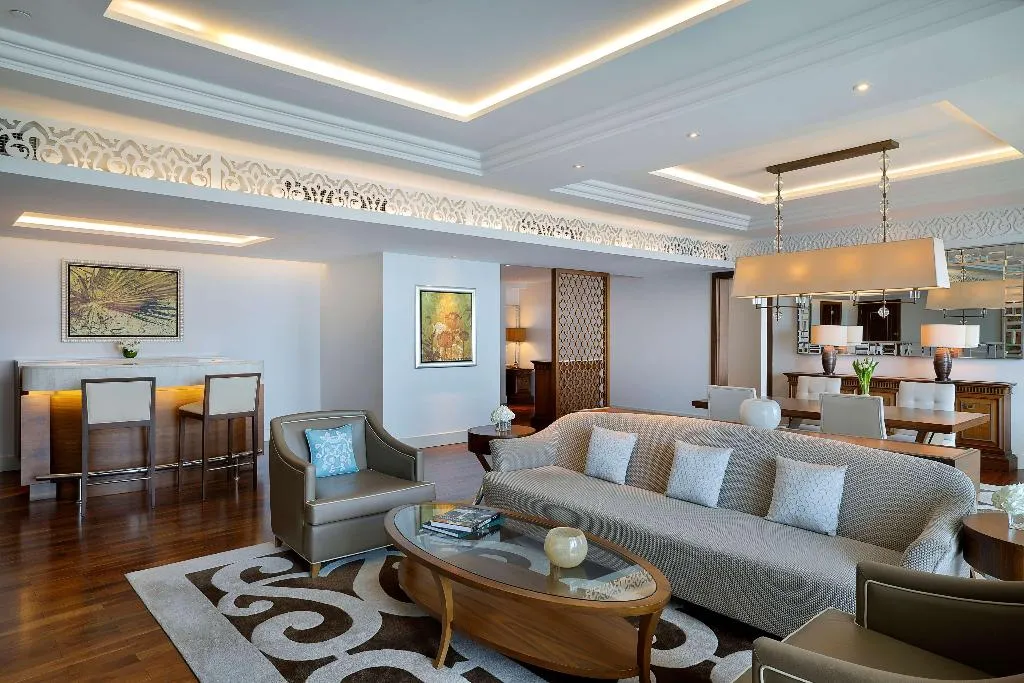 SUITE SEA VIEW Room, Waldorf Astoria Dubai Palm Jumeirah, Dubai