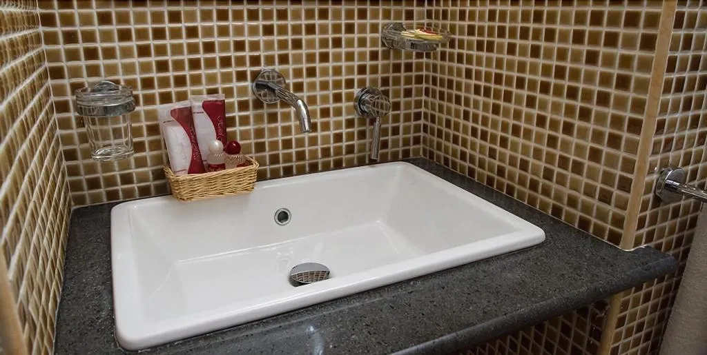 Room, Hotel Flora, Catania