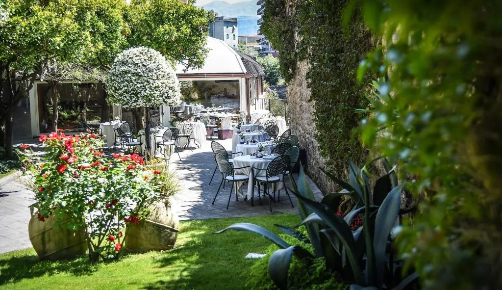 Terrace, Antiche Mura, Naples