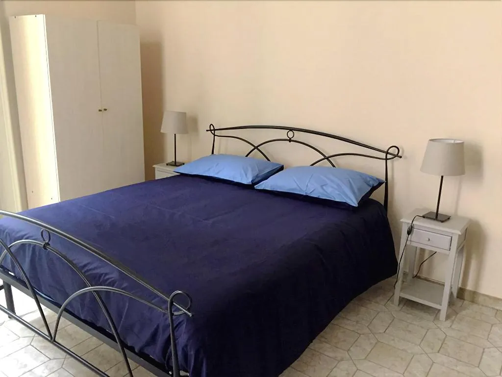 Room, B&B Catoledo, Naples